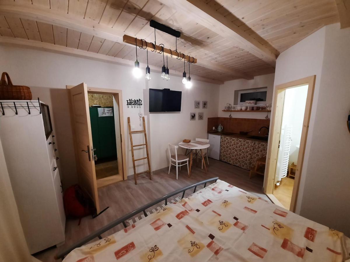 Apartmány pri kostole Liptovská Kokava Exteriér fotografie